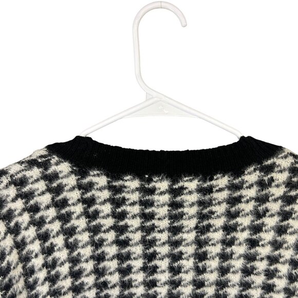 Tahari Houndstooth Cardigan Sweater Womens's Size L EUC - Picture 4 of 10